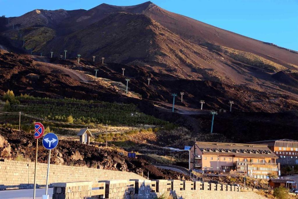 Etnasentieri Wine House On Etna Mount Villa Belpasso Exteriör bild